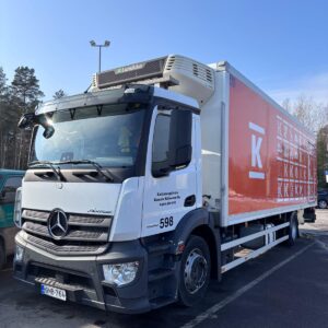 MB Antos vm-18, ajomäärä 213tkm, Fokor kaksilämpökorilla