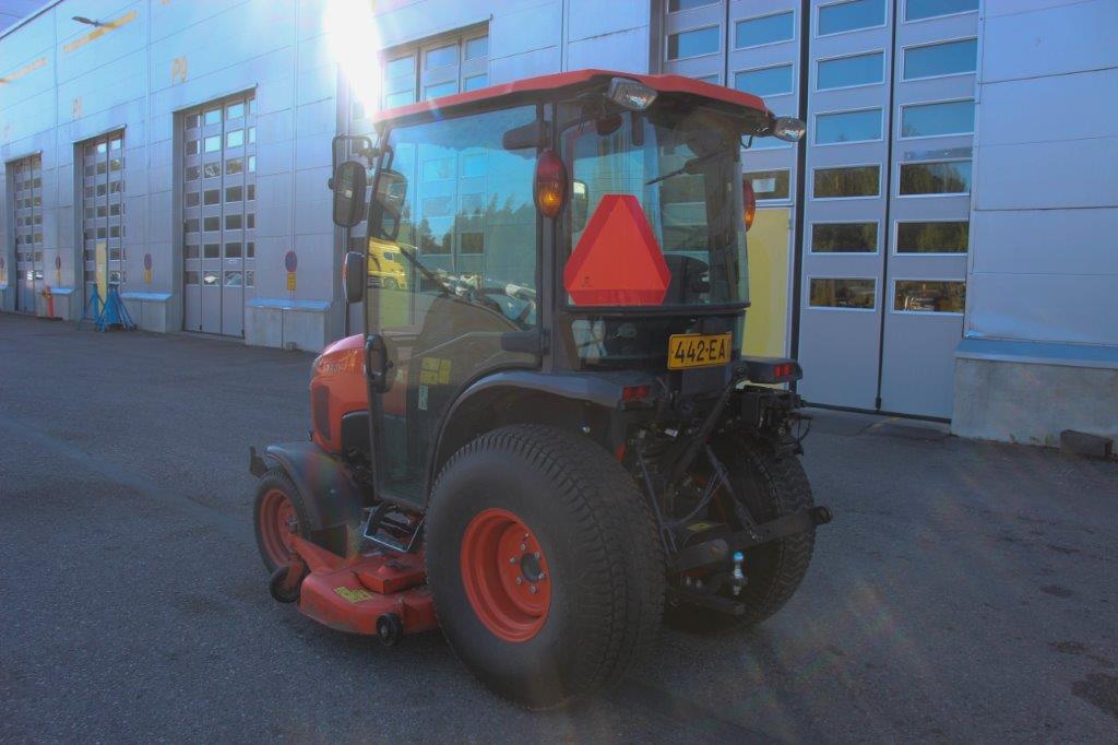 Kubota - Image 14